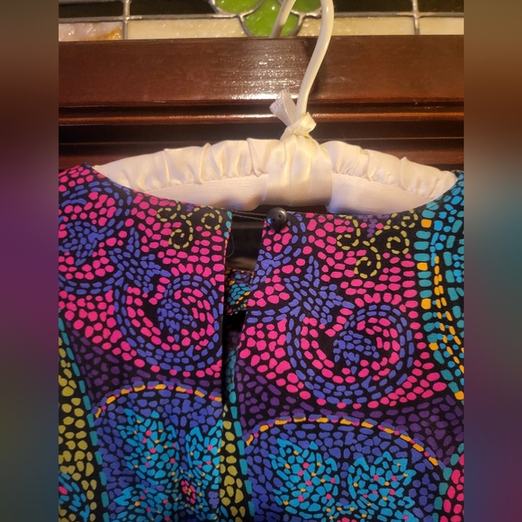 Colorful Patterned Top - Picture 3 of 4